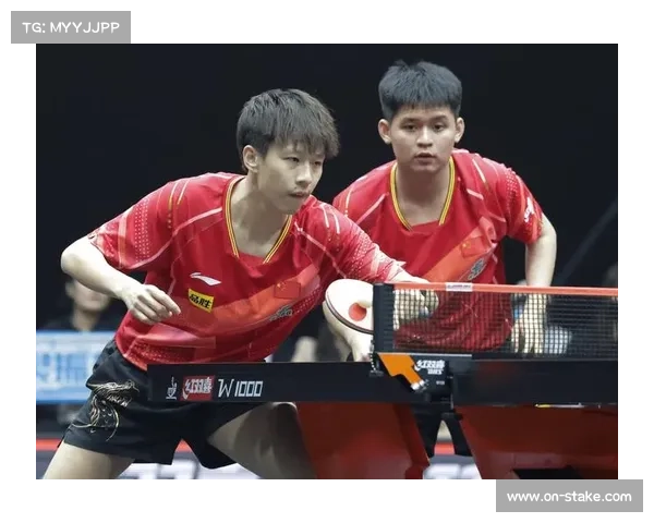 林诗栋黄友政男双半决赛3-0轻松战胜新加坡 将迎战中国香港劲敌争冠